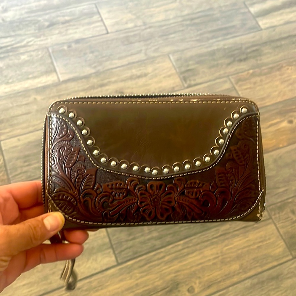 Montana West Ladies Wristlet Wallet 2-in-1 Western Tooled Genuine Leather